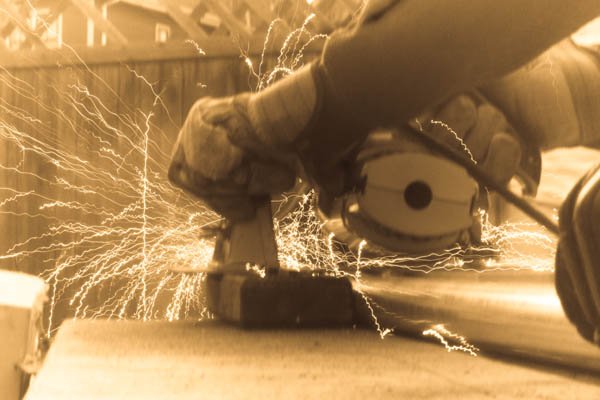 Cutting steel tubing with a circular saw Cutting steel tubing with a circular saw